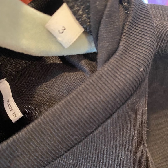 Sandro
Murphy Cutout Heart Tee - Picture 9 of 10